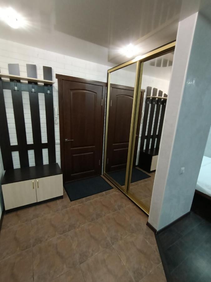 с видом на парк,в минуте ходьбы от акимата,налоговой, прокуратуры,рахмета,dostyk Mall,цона Apartment *